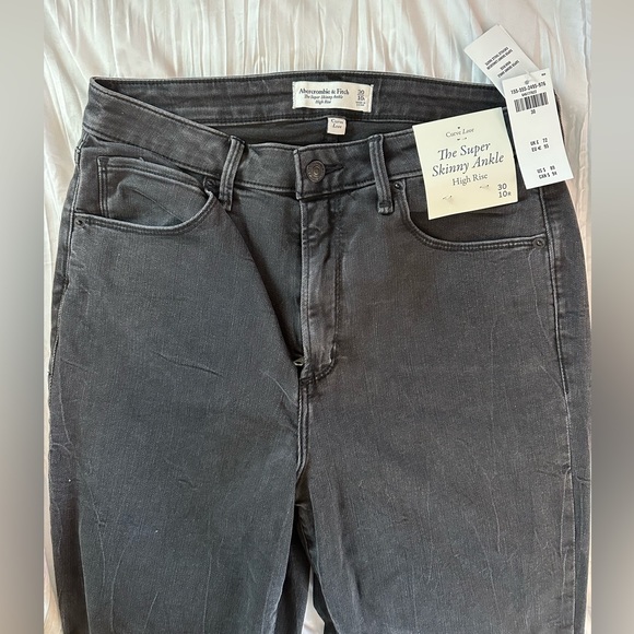 Abercrombie & Fitch Denim - Abercrombie & Fitch Curve Love Super Skinny Ankle High Rise
